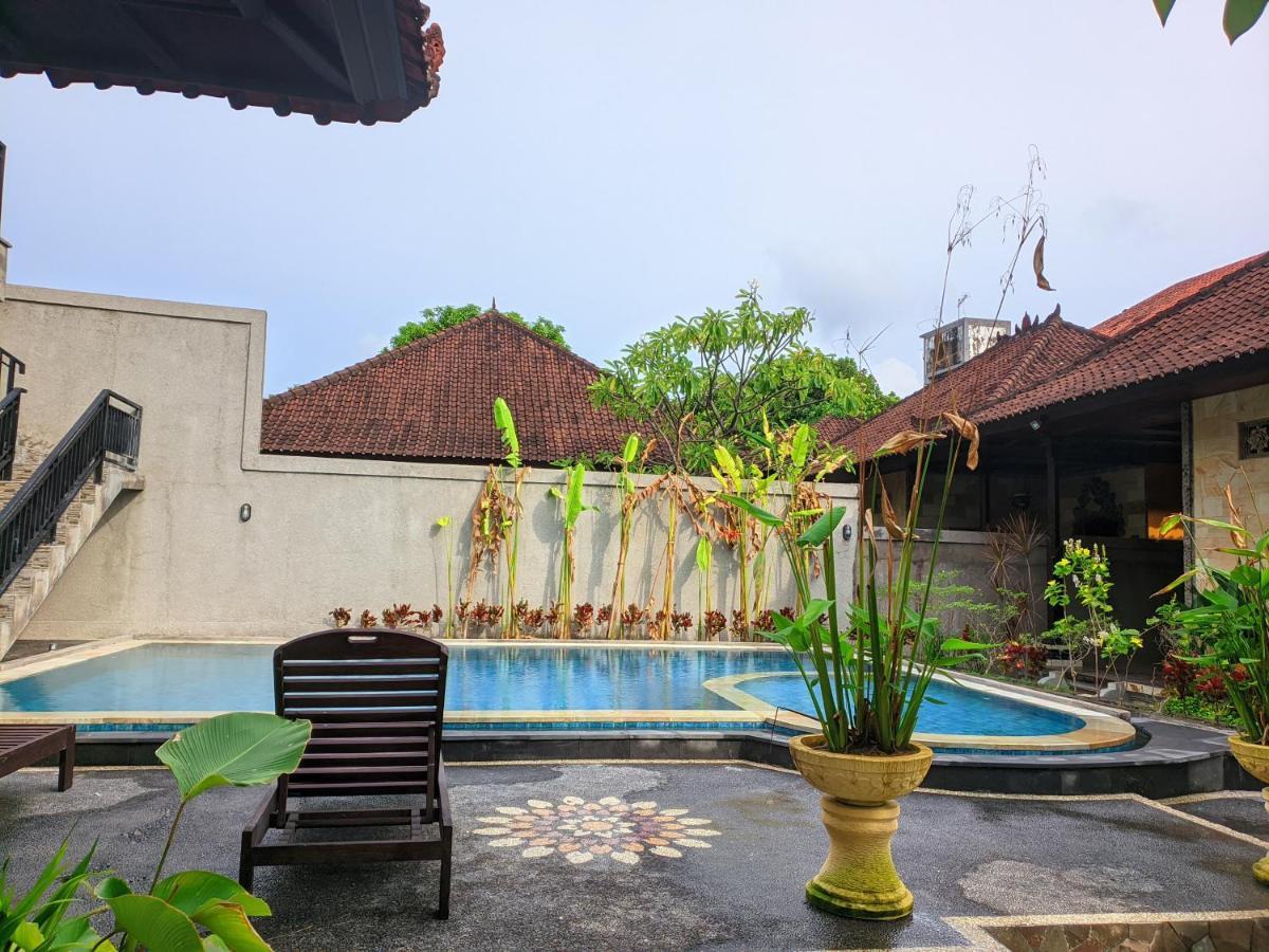 Taman Sari Cottages Kuta Lombok Exterior foto