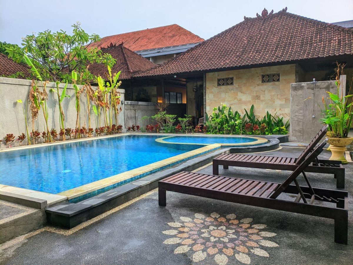 Taman Sari Cottages Kuta Lombok Exterior foto