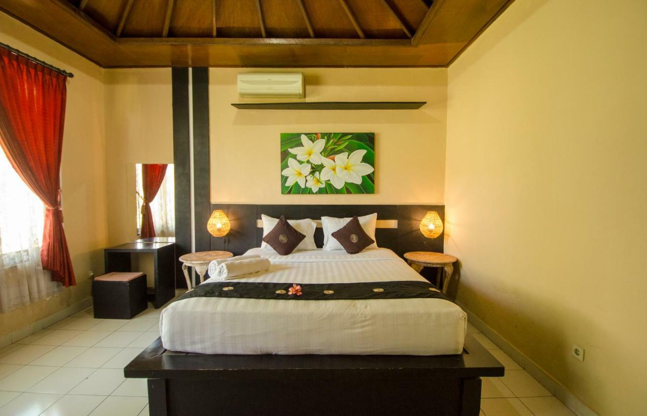 Taman Sari Cottages Kuta Lombok Exterior foto